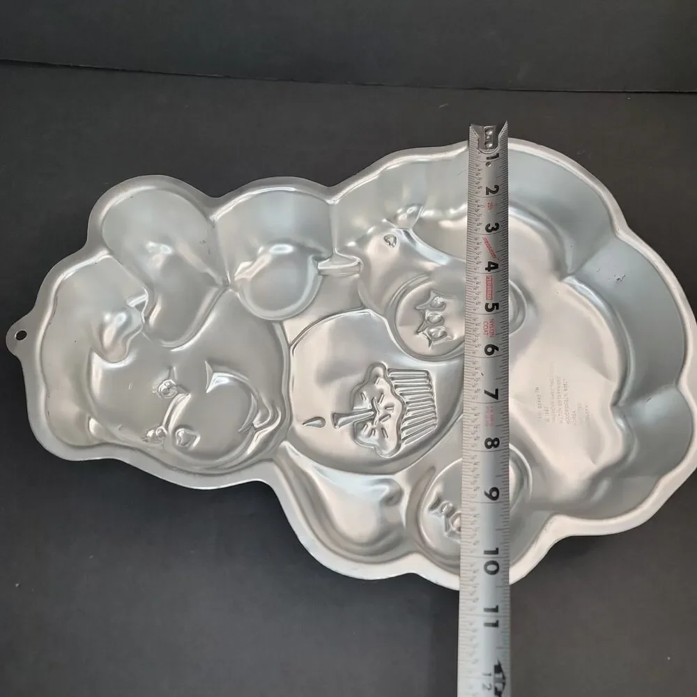 Vintage 1983 Wilton Care Bears Cake Pan 2105-1793 Tenderheart Bear Aluminum